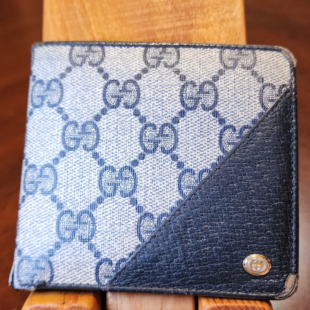 Gucci Blue and Gray Wallet with Signature GG Design